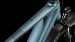 Cube Nuride Hybrid Performance 625 Allroad Metalblue´n´red -Équipement De Vélo CUBE Nuride Hybrid Performance 625 Allroad metalblue n red 632661 3